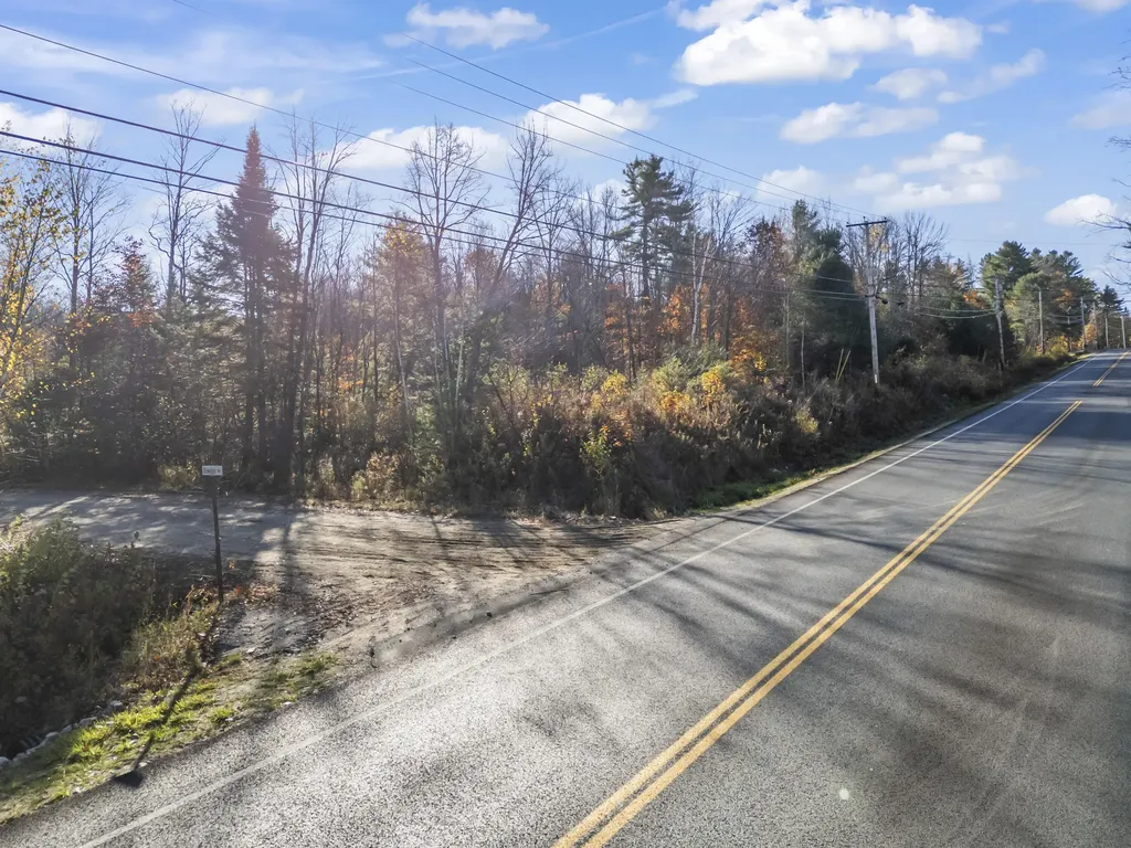 10-56 C&e Bowdoin Way New Gloucester ME 04260