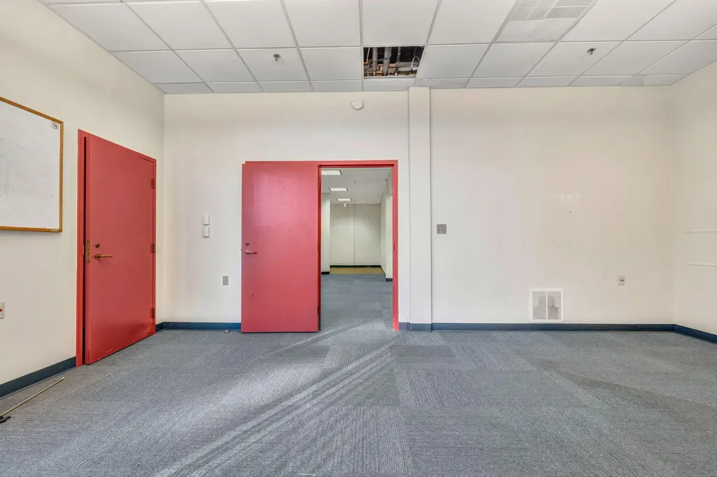 85 Park Street Lewiston ME 04240