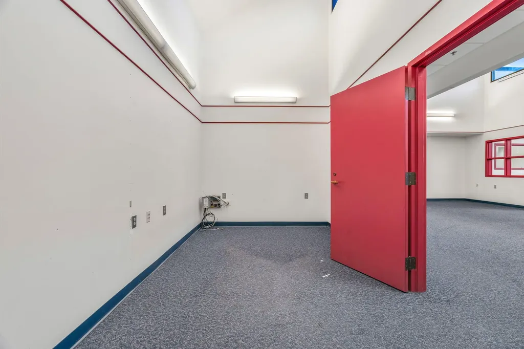 85 Park Street Lewiston ME 04240
