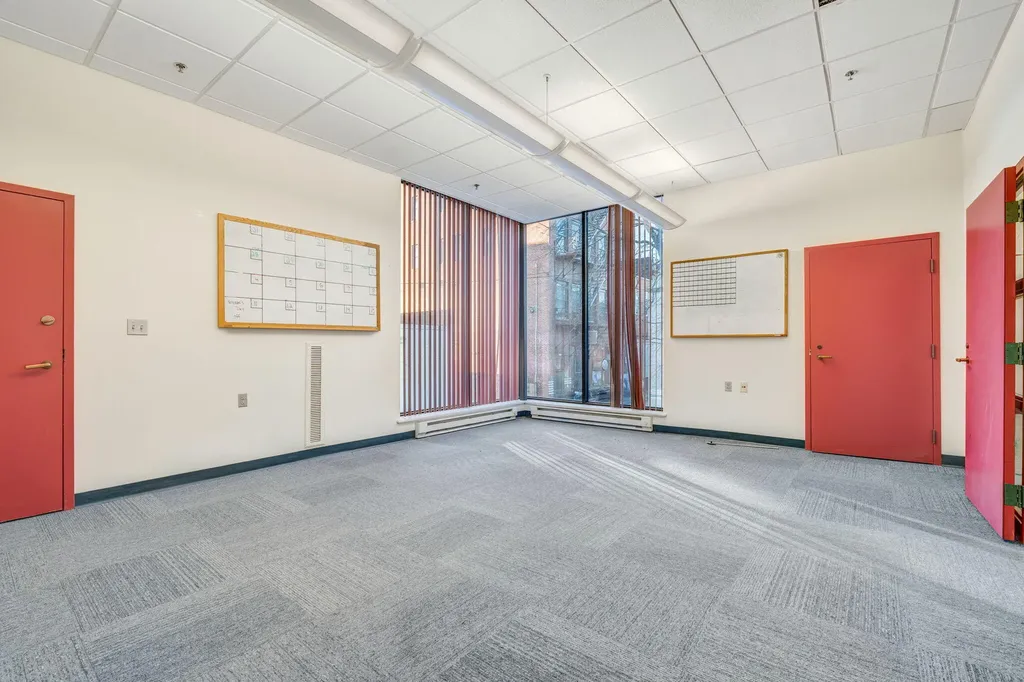 85 Park Street Lewiston ME 04240