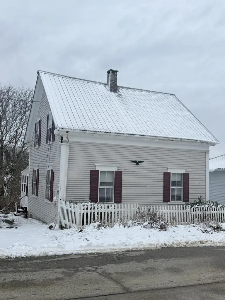 5 Water Street Eastport ME 04631