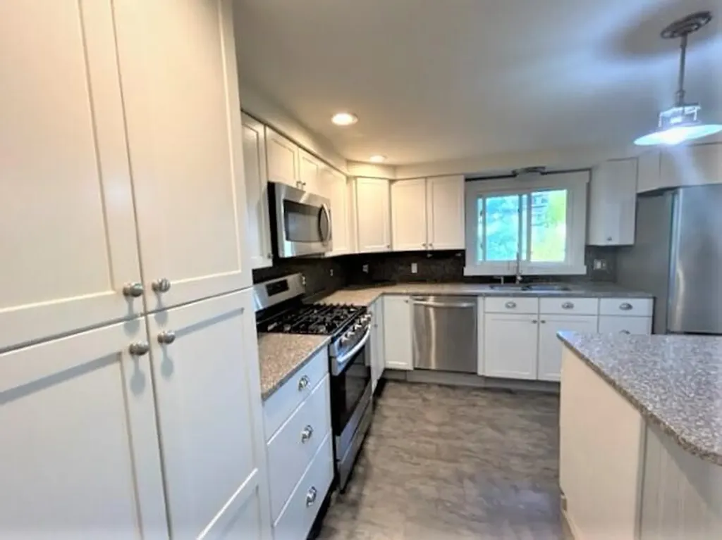 43 Lincoln Street Dover-foxcroft ME 04426