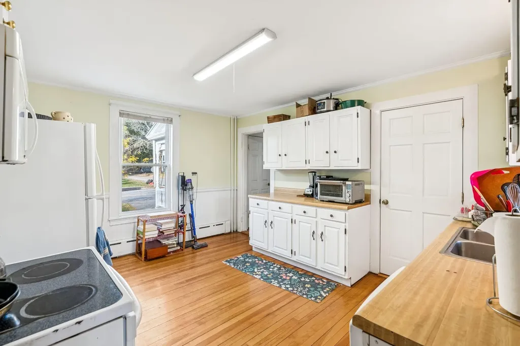 138 North Street Bath ME 04530