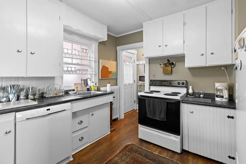 4 Leach Street Searsport ME 04974