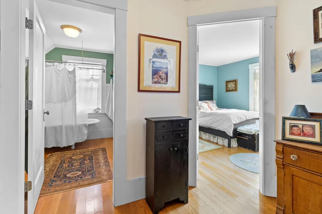 4 Leach Street Searsport ME 04974