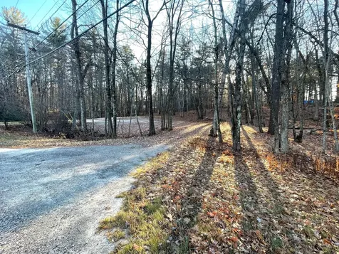 1042 Roosevelt Trail Windham ME 04062