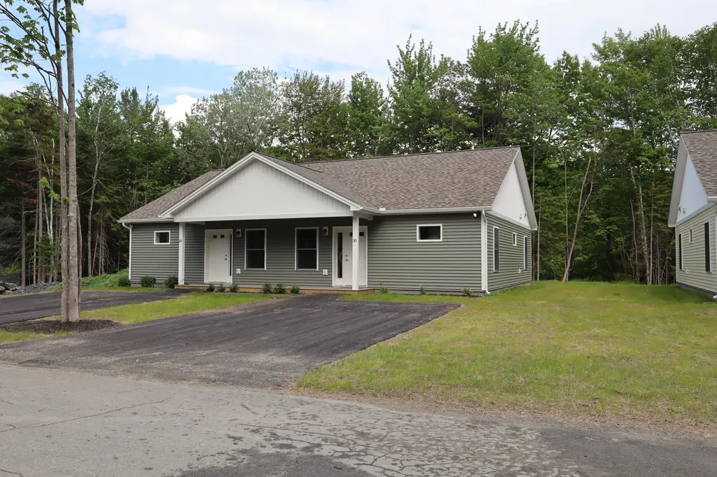30 Lewis Street Greenville ME 04441
