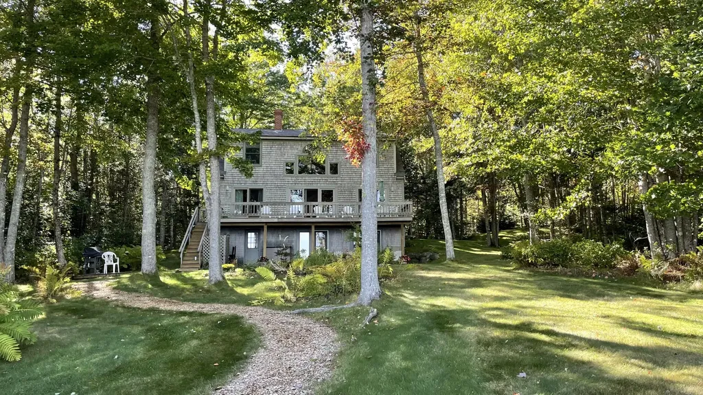 494 Newbury Neck Road Surry ME 04684