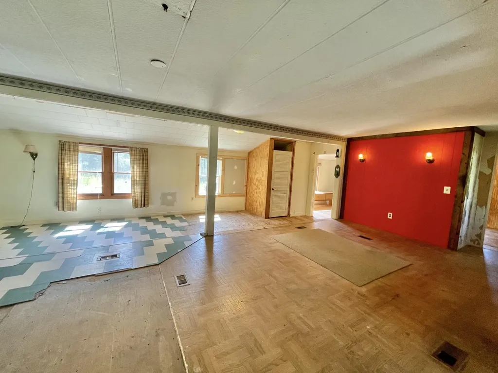 26 Jenkins Road Penobscot ME 04476