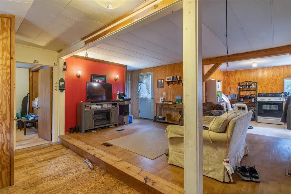 26 Jenkins Road Penobscot ME 04476