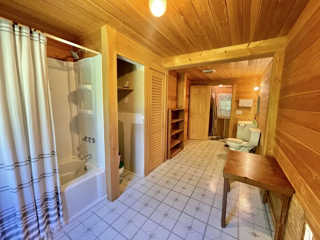 26 Jenkins Road Penobscot ME 04476