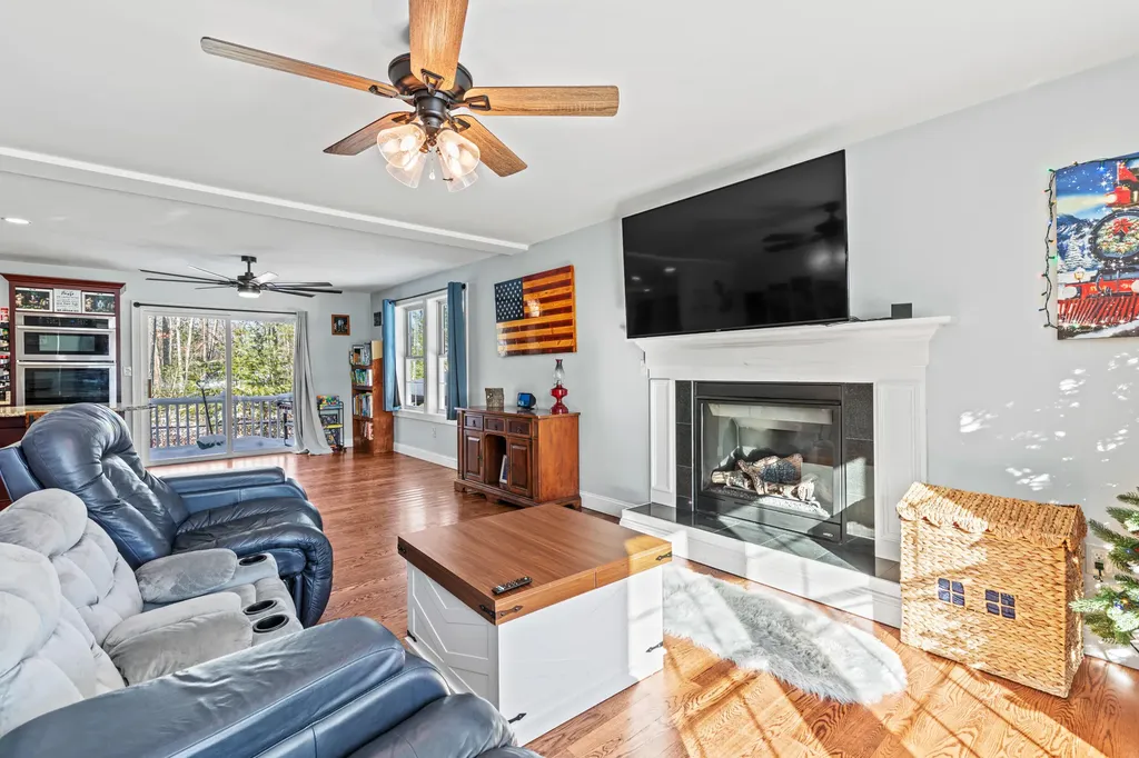 141 Thompson Road Kennebunk ME 04043