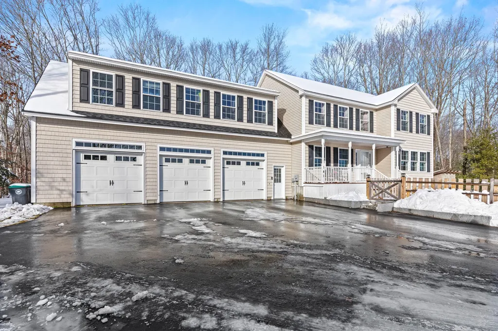 141 Thompson Road Kennebunk ME 04043