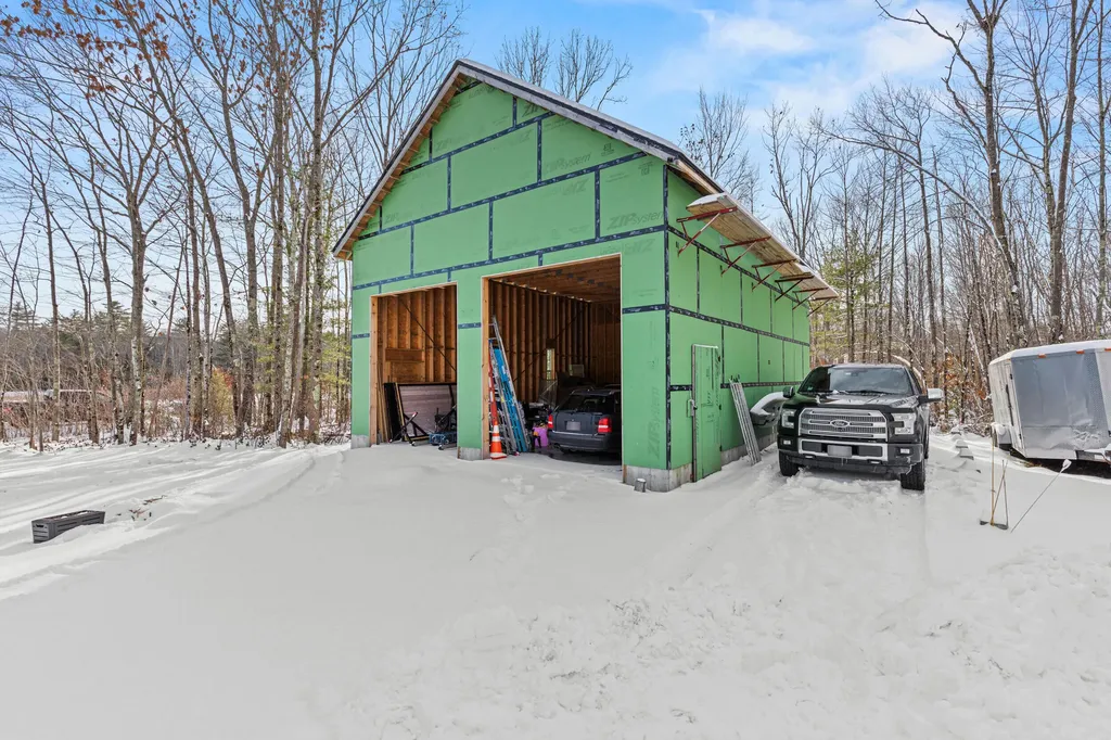 141 Thompson Road Kennebunk ME 04043