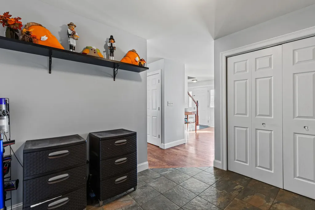 141 Thompson Road Kennebunk ME 04043