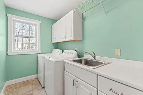 141 Thompson Road Kennebunk ME 04043