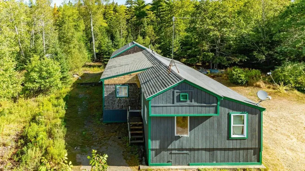 26 Jenkins Road Penobscot ME 04476