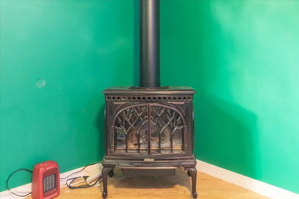 26 Jenkins Road Penobscot ME 04476