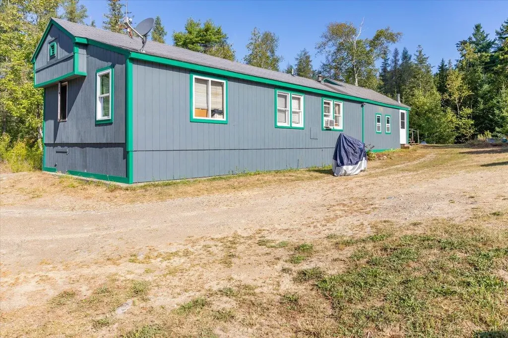 26 Jenkins Road Penobscot ME 04476