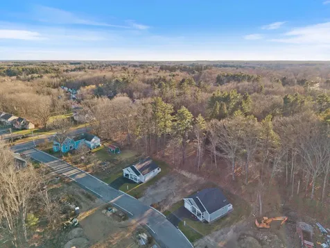 8 Heritage Way Saco ME 04072