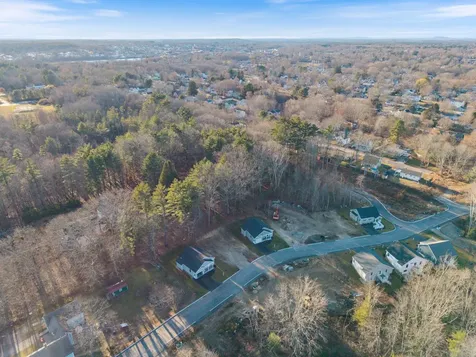 8 Heritage Way Saco ME 04072