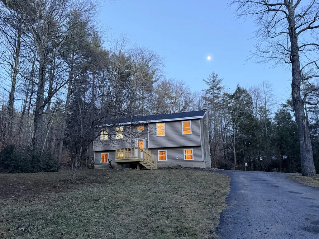 564 Upper Guinea Road Lebanon ME 04027