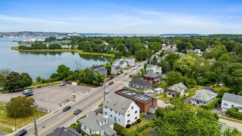 410 Broadway South Portland ME 04106