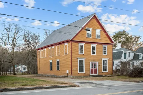 44 Maple Street Cornish ME 04020
