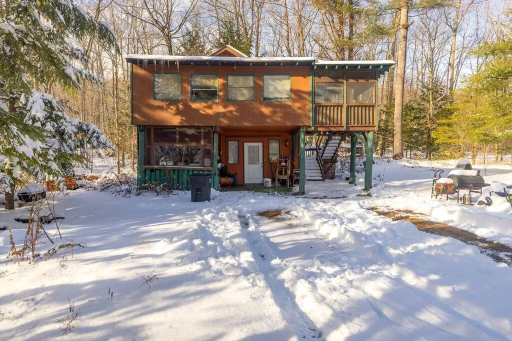 23 Easy Street Litchfield ME 04350