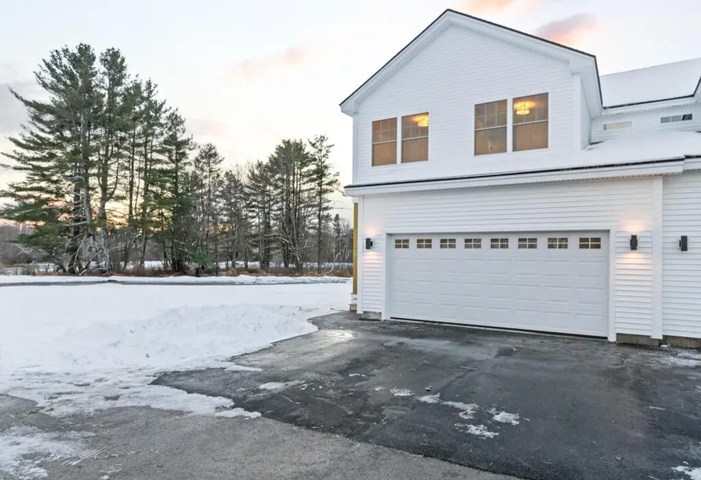 52 Hogan Circle Westbrook ME 04092