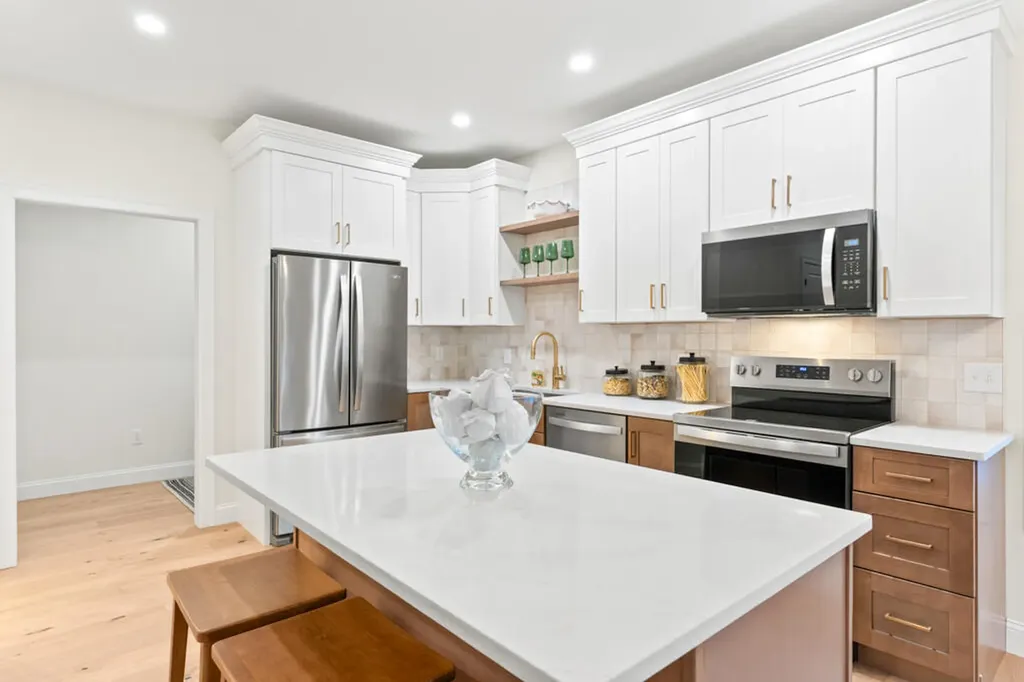 52 Hogan Circle Westbrook ME 04092