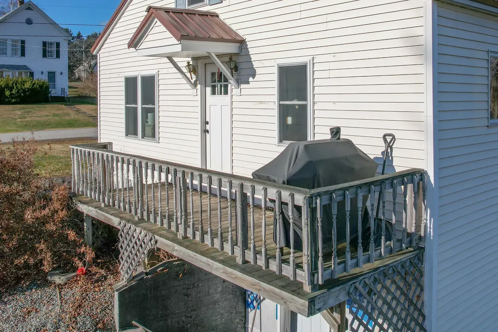 36 Ireland Avenue Corinna ME 04928