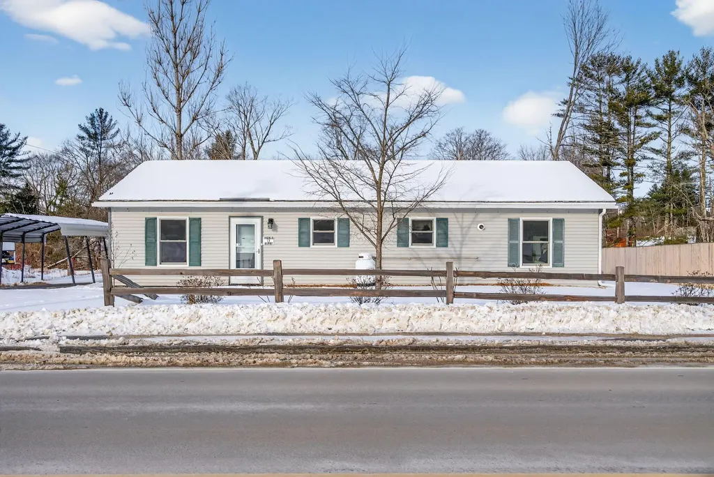 37 Depot Street Buckfield ME 04220