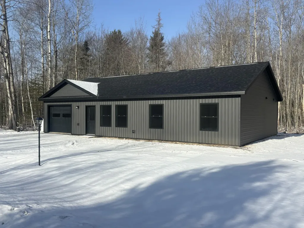 126 Newell Court Unity ME 04988