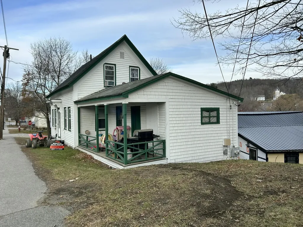 62 Main Street Dexter ME 04930