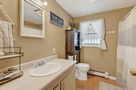 3187 Middle Road Sidney ME 04330