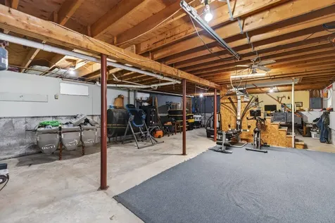 3187 Middle Road Sidney ME 04330