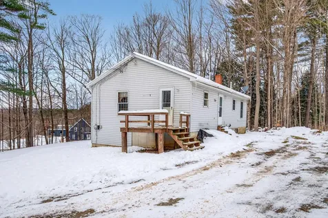 3187 Middle Road Sidney ME 04330