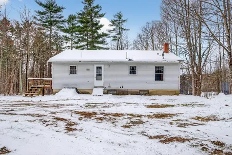 3187 Middle Road Sidney ME 04330
