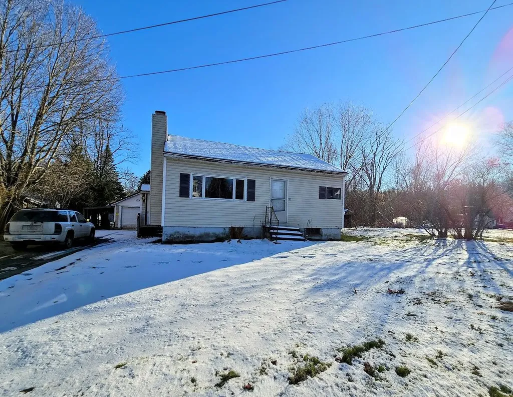 62 W West Main Street Milo ME 04463