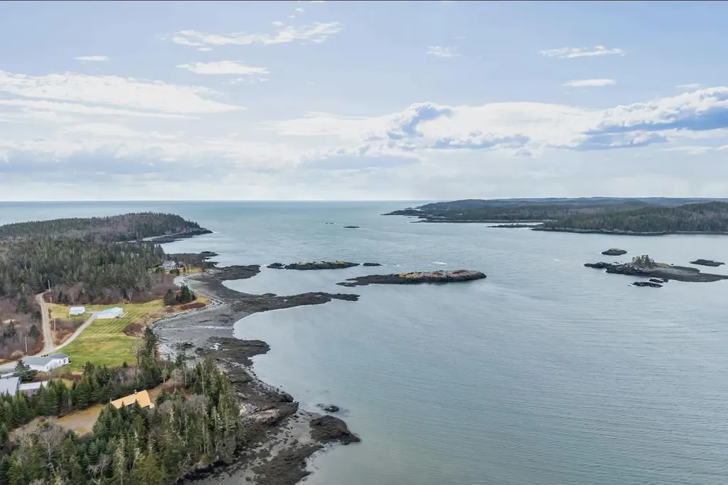 L11/12/14 Boot Cove Road Lubec ME 04652