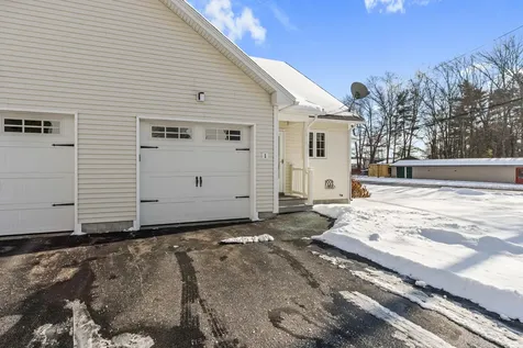 1 Matinicus Way Windham ME 04062