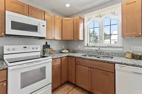 1 Matinicus Way Windham ME 04062