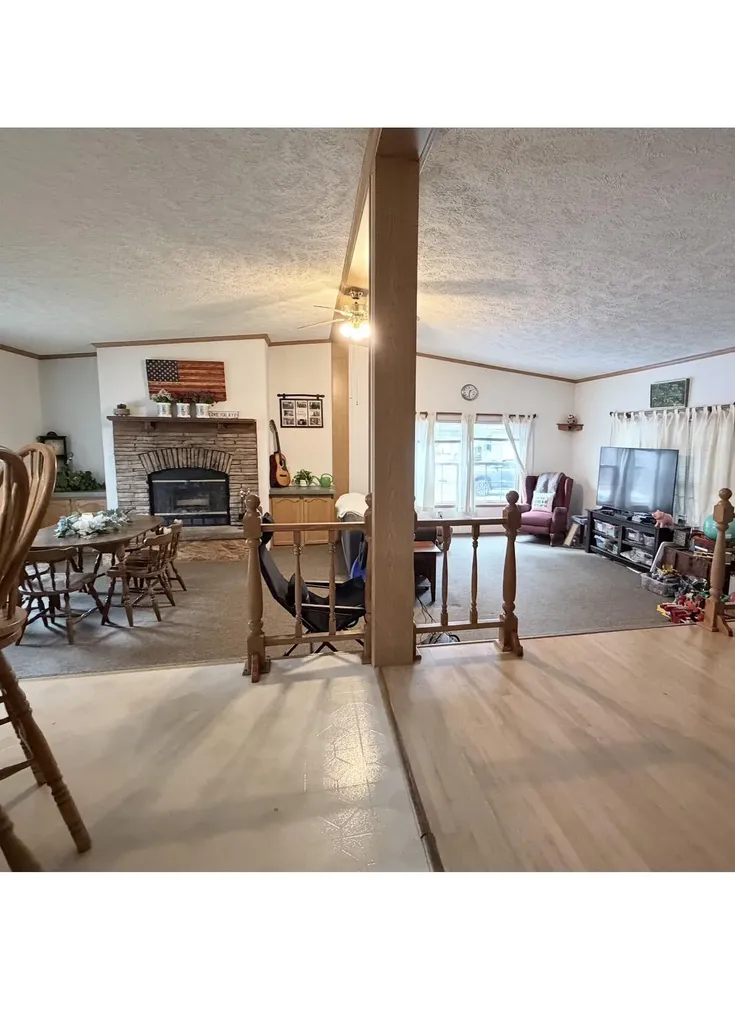 24 Theodore Drive Brunswick ME 04011
