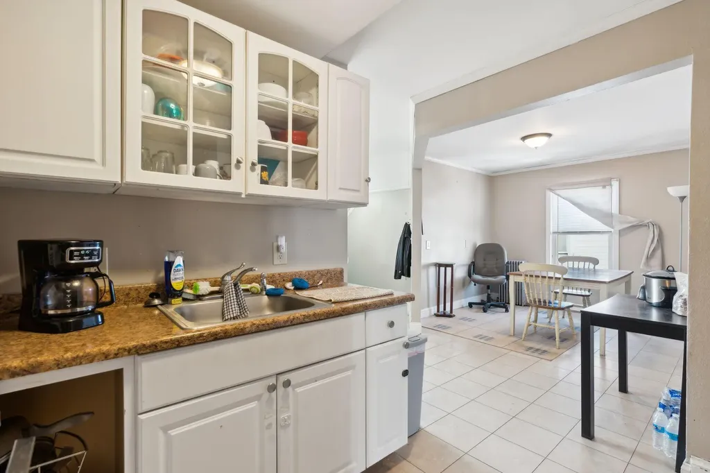 279 Pine Street Lewiston ME 04240