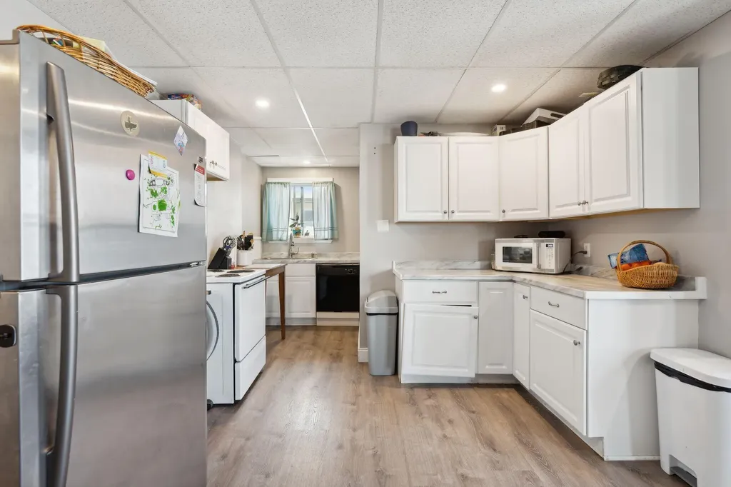 279 Pine Street Lewiston ME 04240