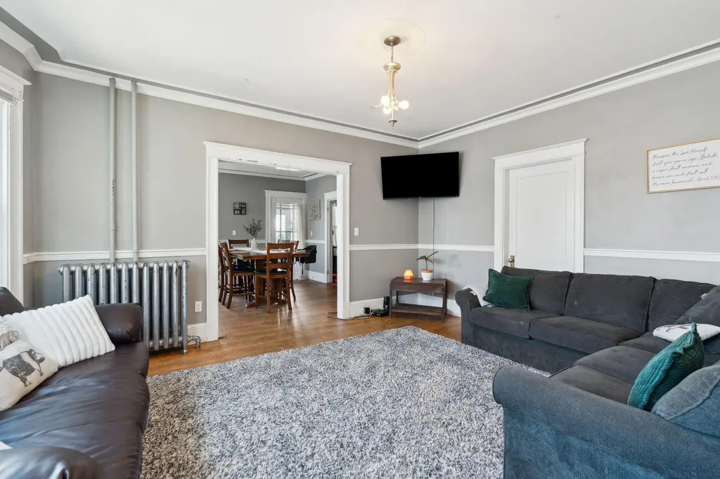279 Pine Street Lewiston ME 04240