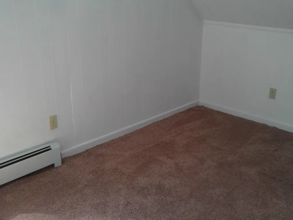 104 Beechwood Street Thomaston ME 04861