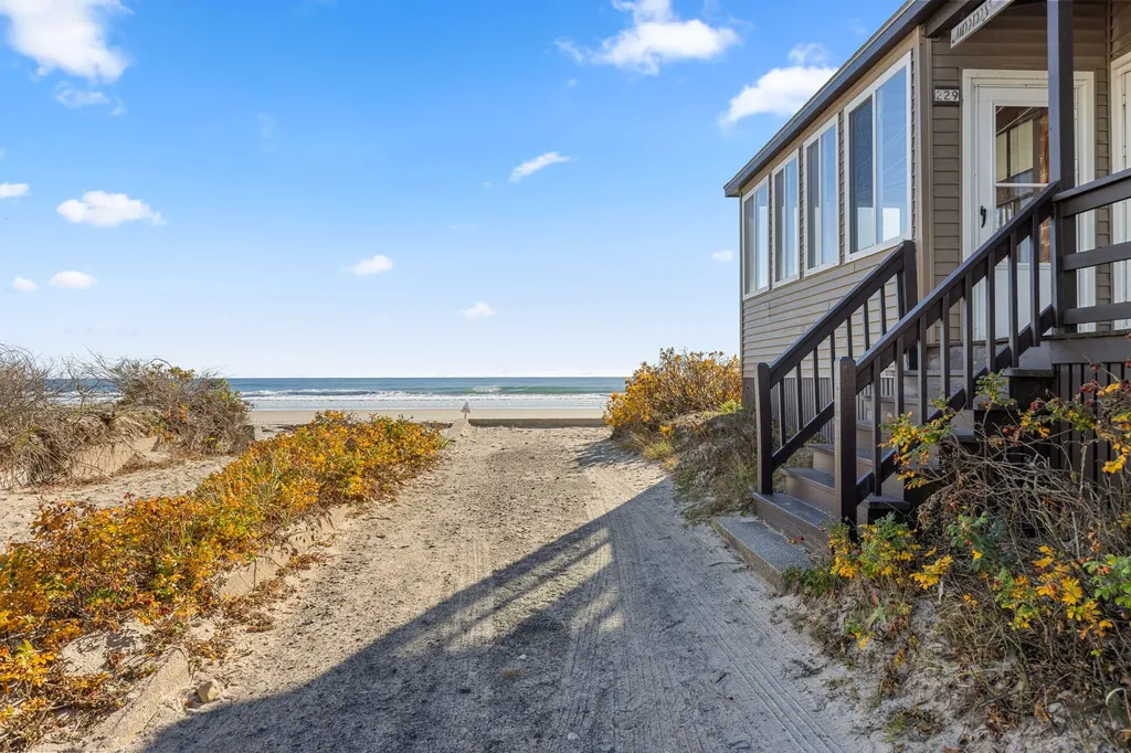 229 Atlantic Avenue Wells ME 04090