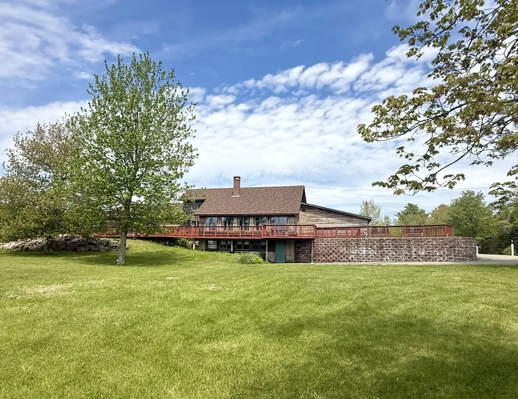 12 Morgan Road Pembroke ME 04666